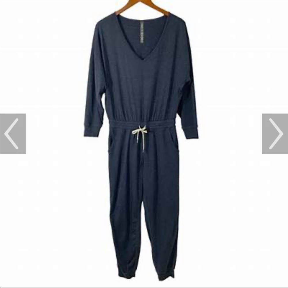 Vuori Navy Jumpsuit size XS